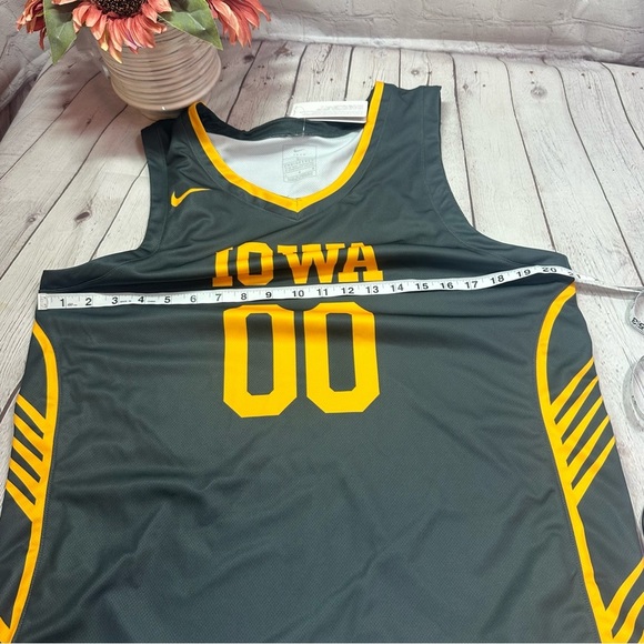 Nike Iowa hawkeyes basketball Jersey men's sz L DN6431 collegiate fandom - Picture 5 of 7